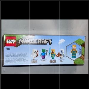 Minecraft THE ICE CASTLE LEGO 21186 sealed box w/499 pieces Brand New